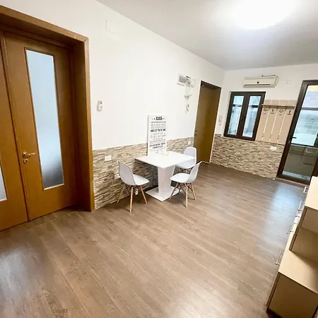 Elephant * Бухарест